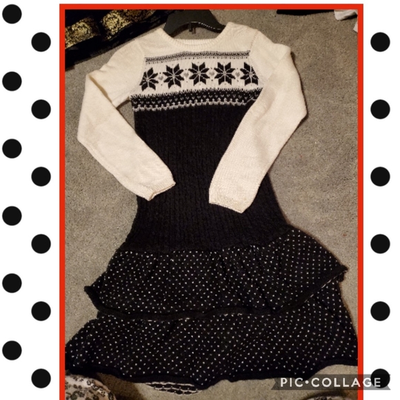 Gymboree 12 sweater dress, runs big